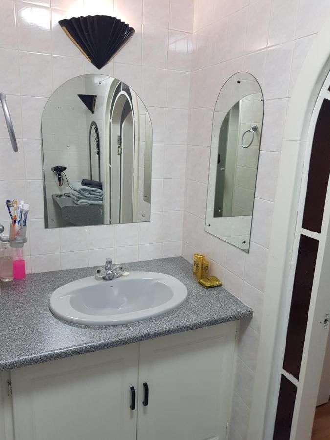 Good 2 Go Guest House Benoni Exterior foto